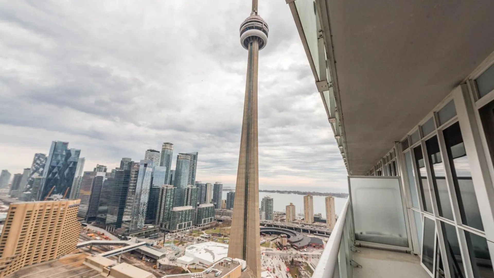 Planurstay - Ideal 2Br & 2Bth - 300 Front Street West Toronto Apartment